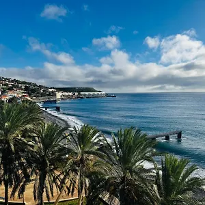 Gasthuis Residencial Santo Antonio, Santa Cruz (Madeira)